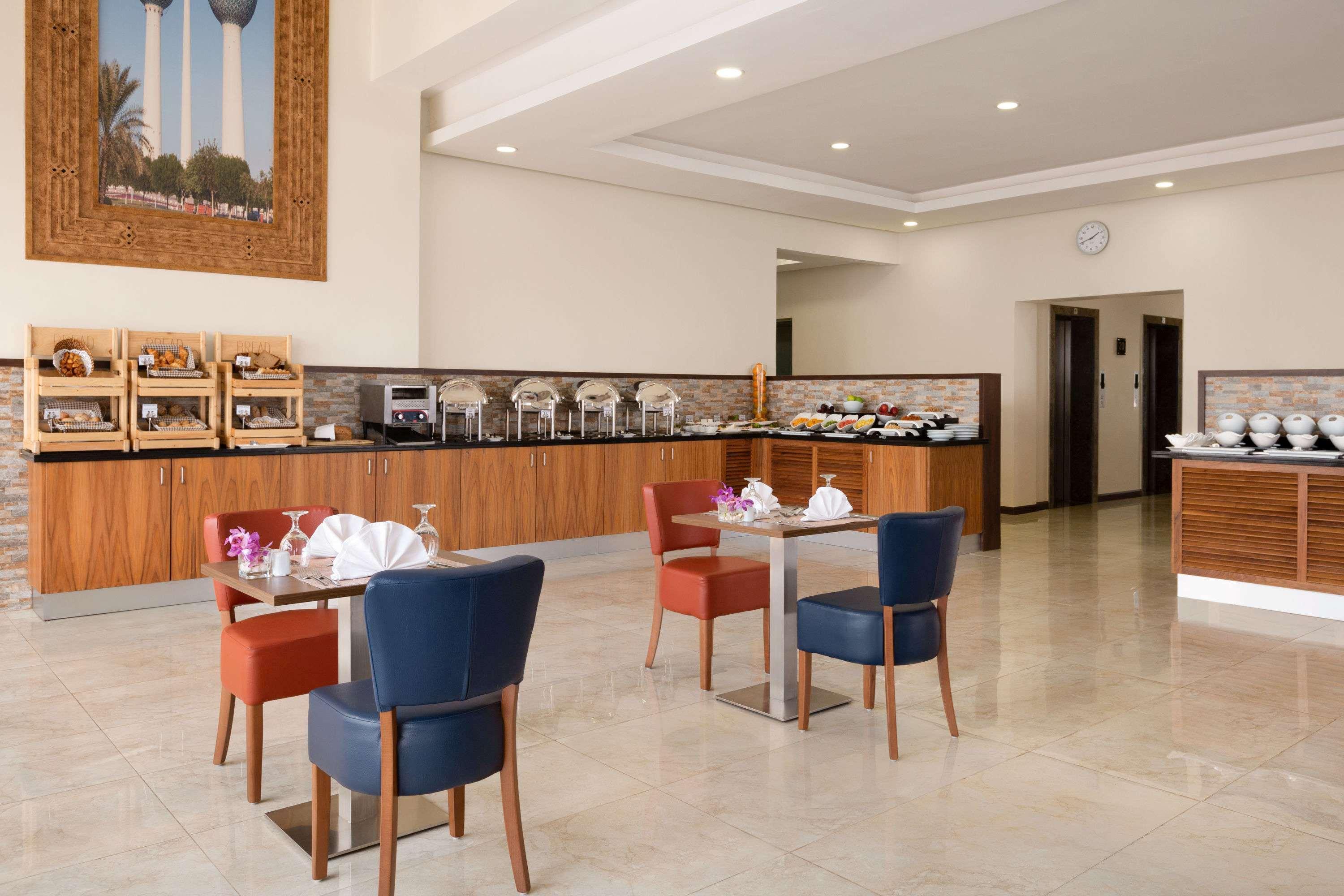 Ramada Encore By Wyndham Kuwait Downtown Kuwait City Eksteriør billede