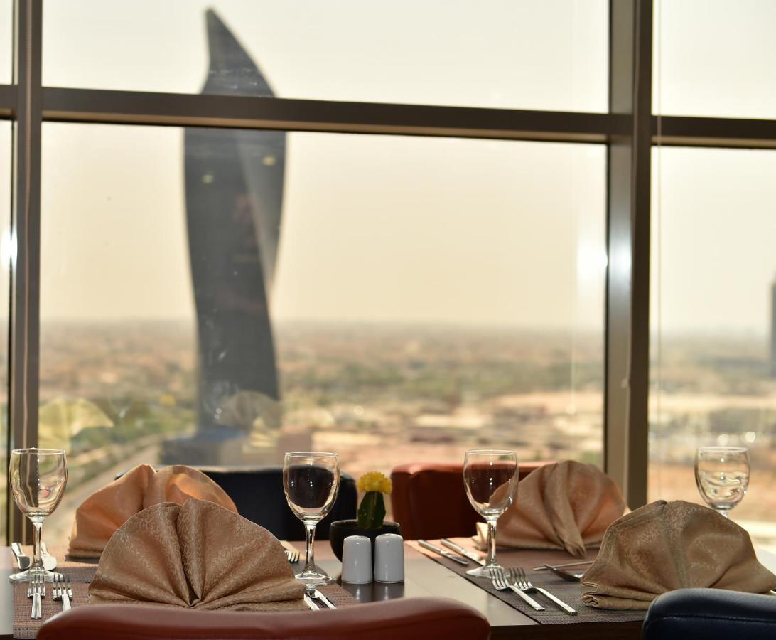 Ramada Encore By Wyndham Kuwait Downtown Kuwait City Eksteriør billede